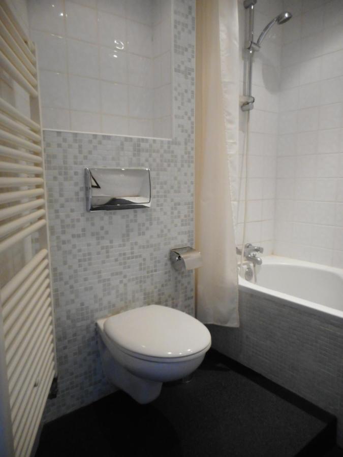 Lovely 2 Bedroom Condo In Arnhem Centre Buitenkant foto